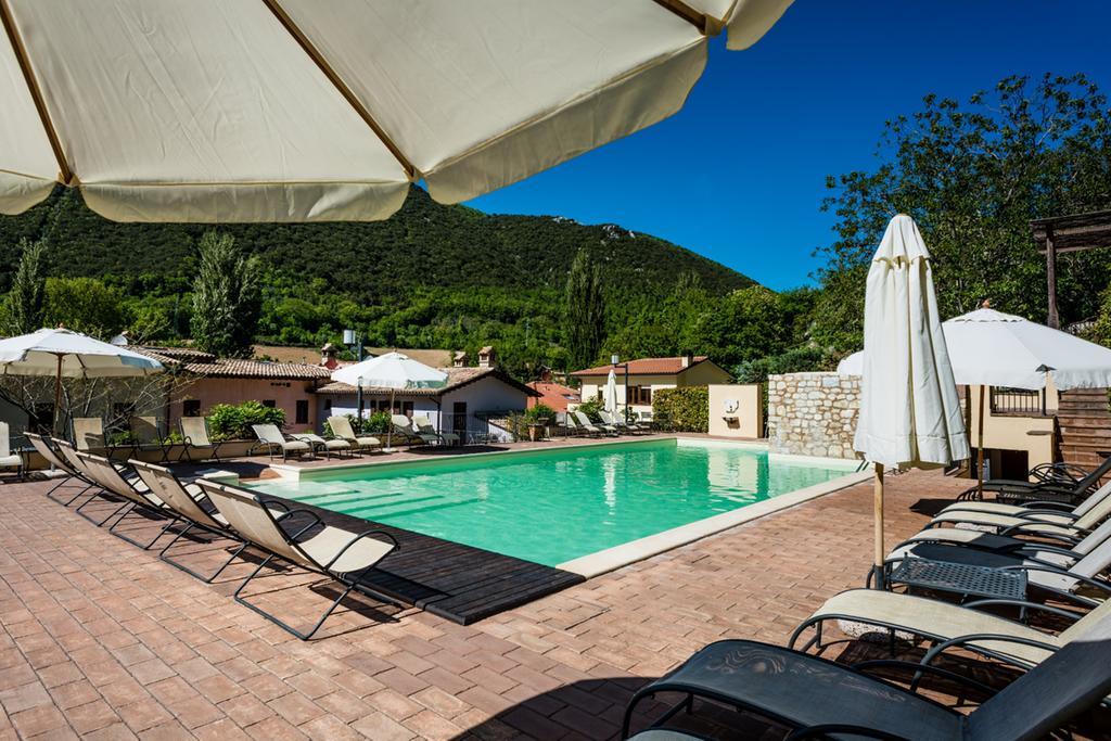 Guesia Village Hotel E Spa Foligno Exteriér fotografie